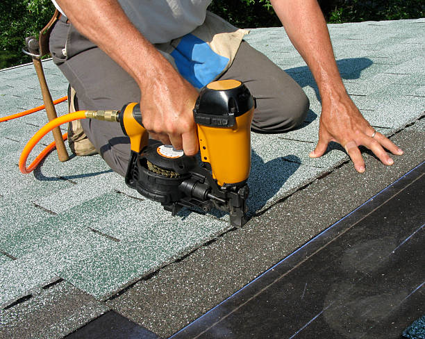 Best Local Roofing Companies  in Millersburg, OH